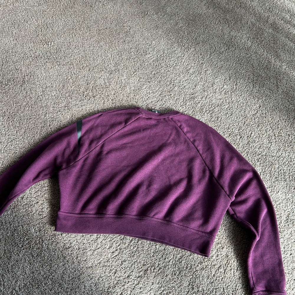 Nike Dri-FIT Maroon Sweatshirt - Picture 3 of 4